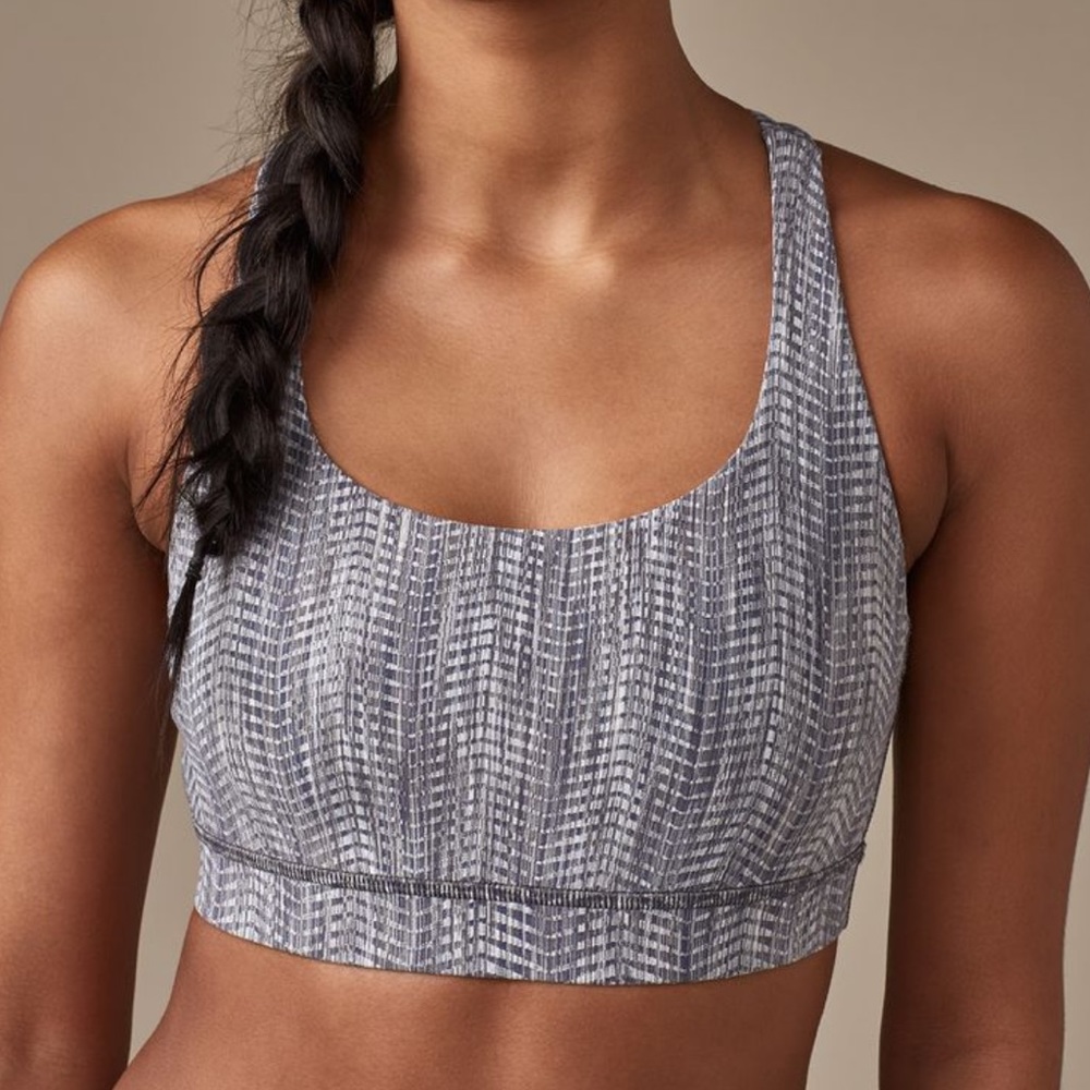 Lululemon enery bra